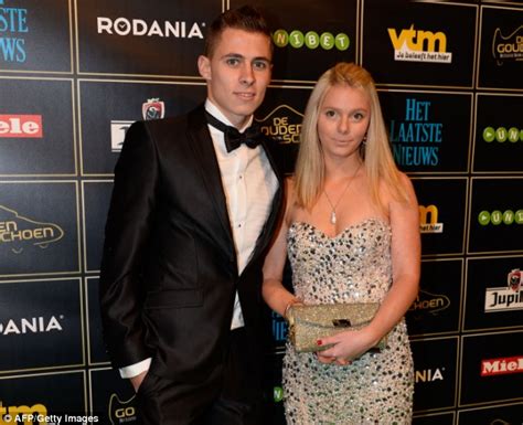 thorgan hazard vriendin|Thorgan Hazard Wife Marie Kindermans Wiki 2022